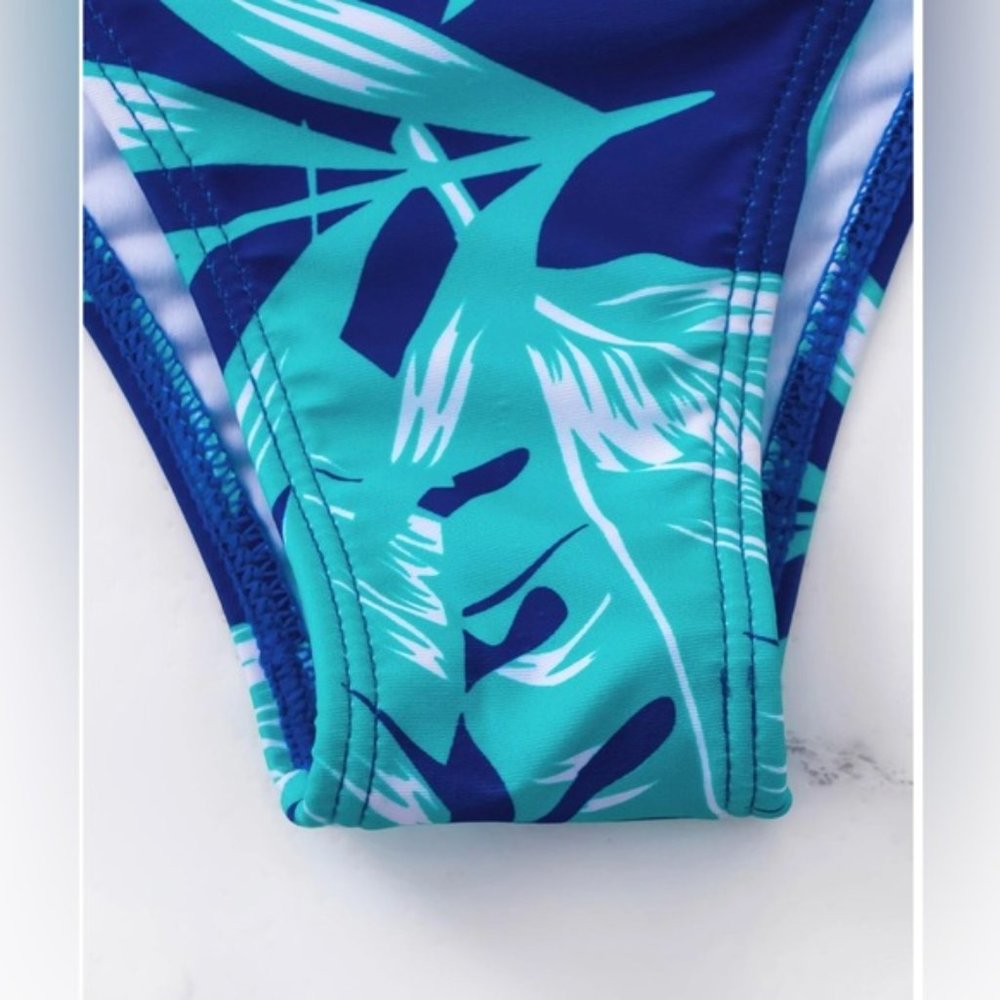 Tropical Print Ruffle Hem Push Up Bikini Swimsuit - Picture 4 of 7